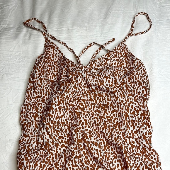 Leopard Print Sleeveless Dress - Picture 4 of 8